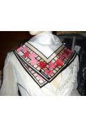 Foulard YSL modèle « coeurs & trèfles » - nouveauté 2011