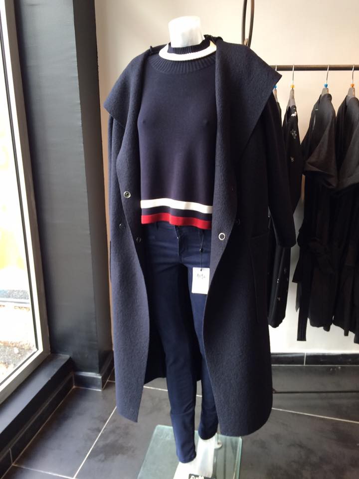 COP COPINE pull modele AKUJO collection automne hiver 2016 2017 Lamodedenadine Save the queen M FG Louise Della Desigual Pianurastudio Guess