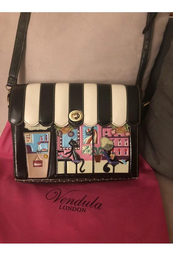 sac london vendula