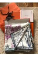 Foulard HERMÈS double face intitulé « DELLA CAVALLERIA FAVOLOSA » neuf dans sa boîte d’origine