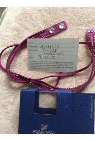 SWAROVSKI : bracelet cuir avec cristaux, neuf avec certificat dans sa boîte