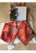 Foulard Hermès intitulé « Mountain Zébra par Alice Shirley - TRES RARE surtout dans ce coloris !