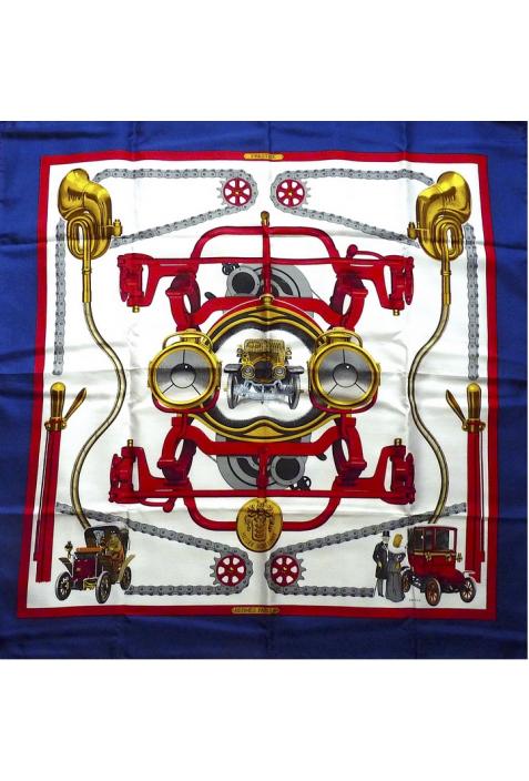 Très rare foulard Hermès intitulé "Teuf-Teuf" édition spéciale pour le musée automobile Schlumpf - édition limitée