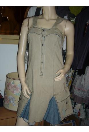 robe MFG modèle "G12043" collection printemps/été 2009